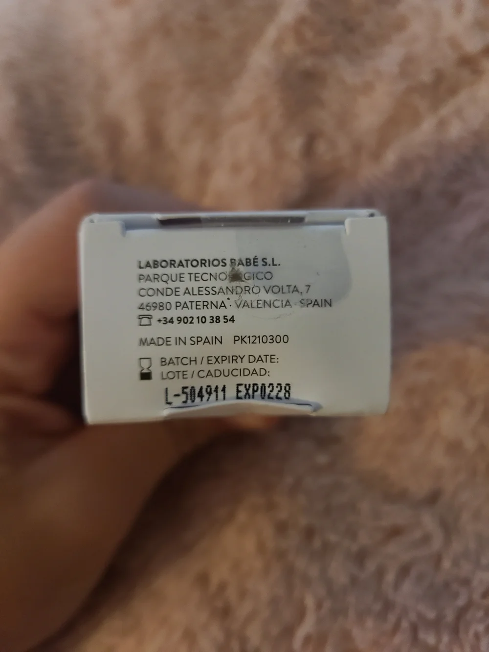 BABE Super Fluid Sunscreen Mattifying SPF 50-50 ML -High daily protection and su
